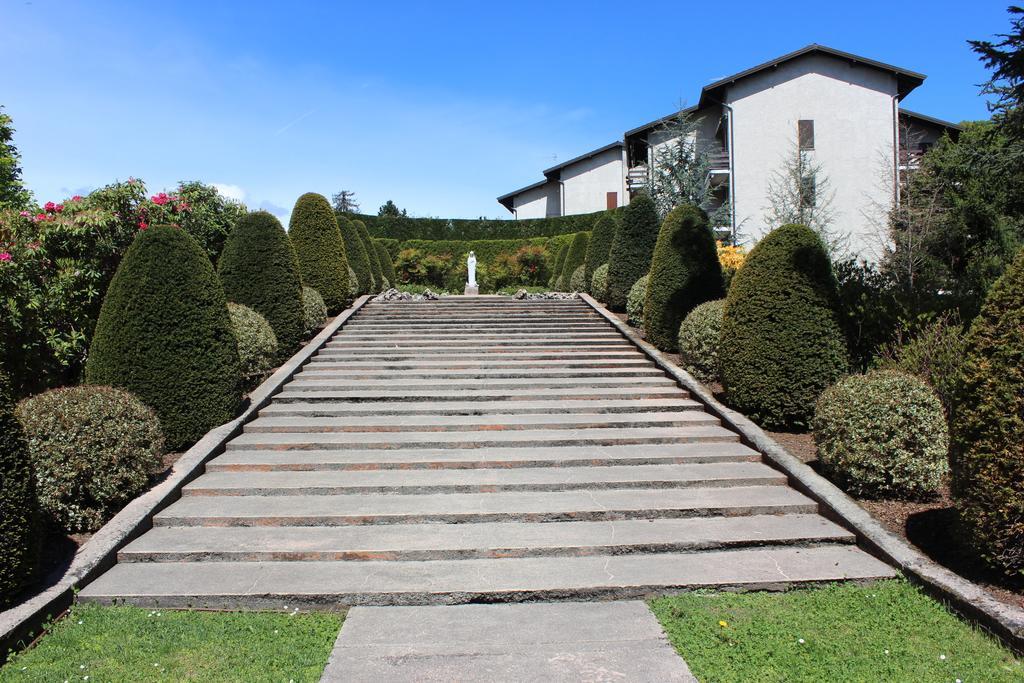Centro Di Spiritualita Maria Candida Armeno Eksteriør billede