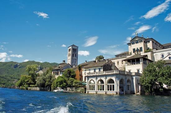 Centro Di Spiritualita Maria Candida Armeno Eksteriør billede