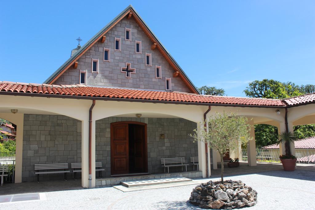 Centro Di Spiritualita Maria Candida Armeno Eksteriør billede