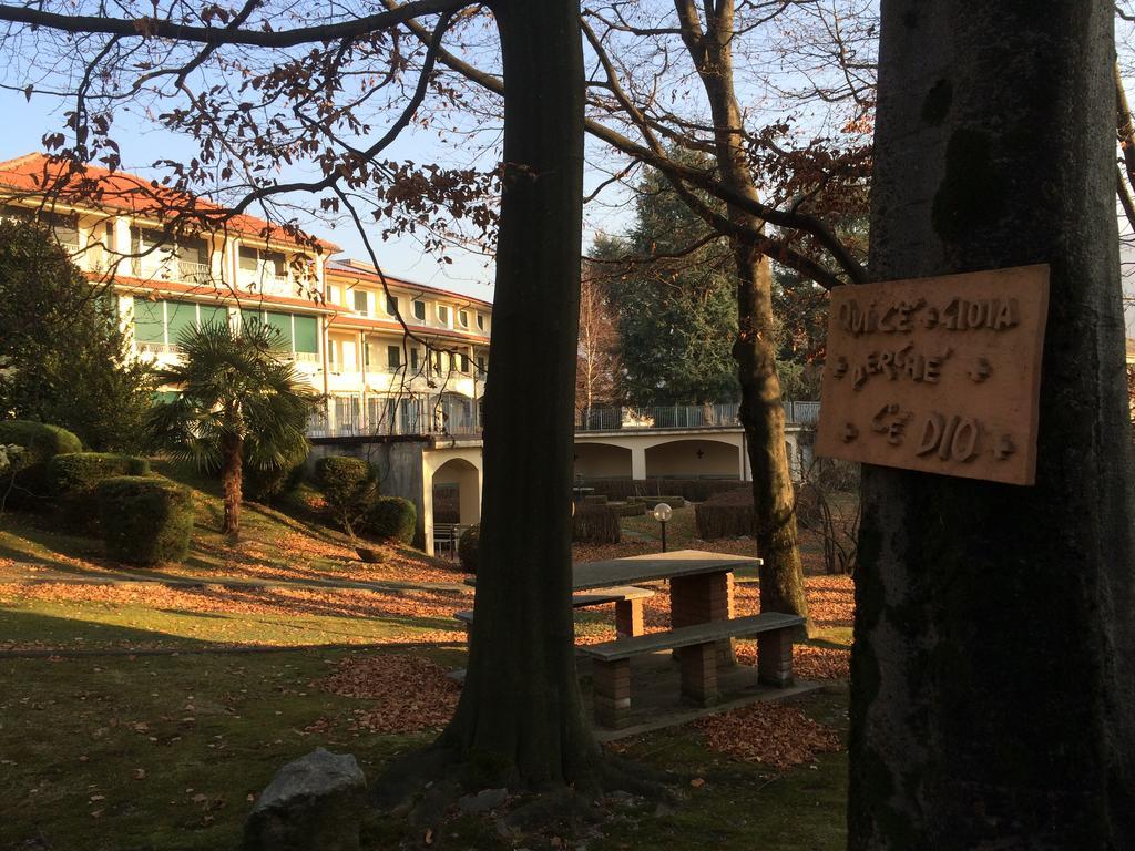 Centro Di Spiritualita Maria Candida Armeno Eksteriør billede