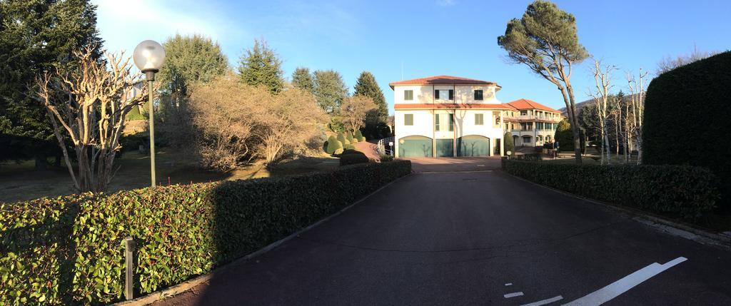 Centro Di Spiritualita Maria Candida Armeno Eksteriør billede