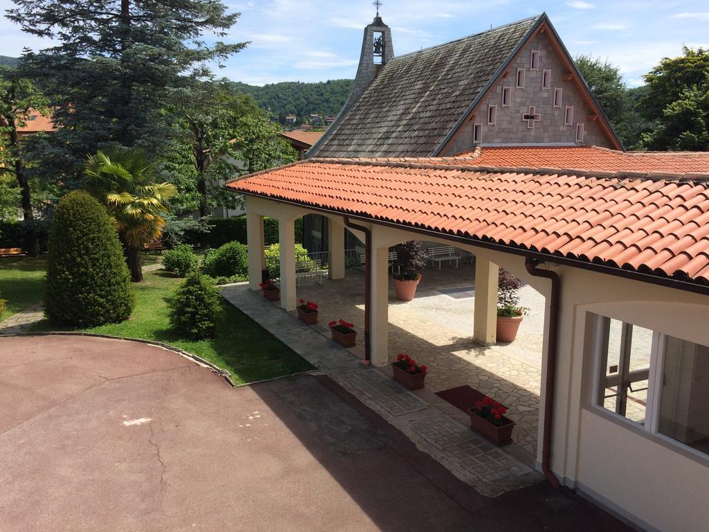 Centro Di Spiritualita Maria Candida Armeno Eksteriør billede