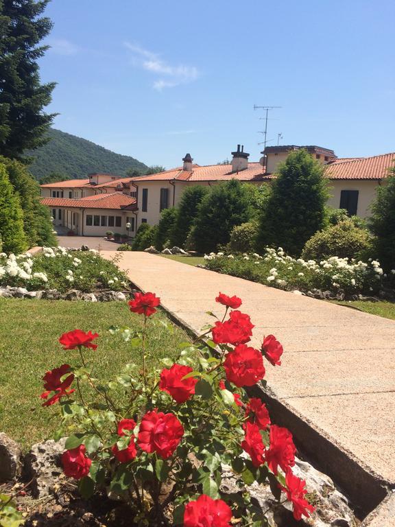 Centro Di Spiritualita Maria Candida Hotel Armeno Eksteriør billede