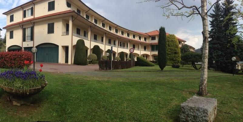 Centro Di Spiritualita Maria Candida Armeno Eksteriør billede